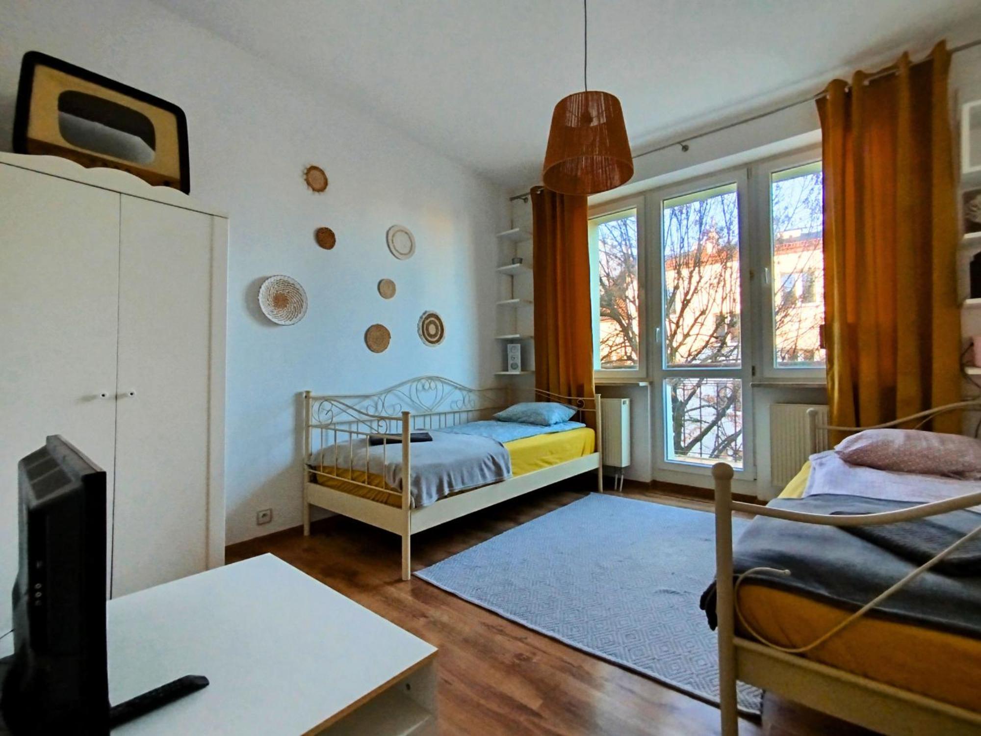Apartament Z Ogrodem W Sercu Torunia Ngoại thất bức ảnh