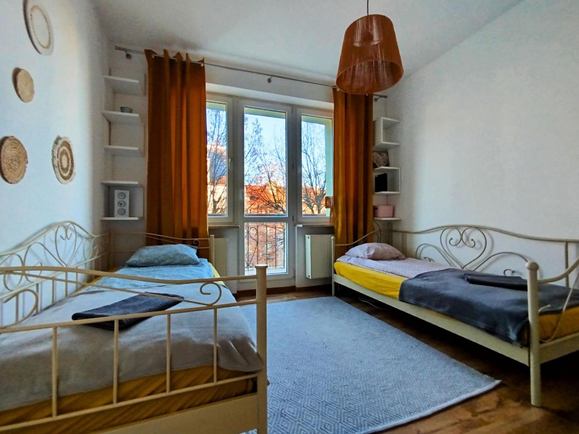 Apartament Z Ogrodem W Sercu Torunia Ngoại thất bức ảnh
