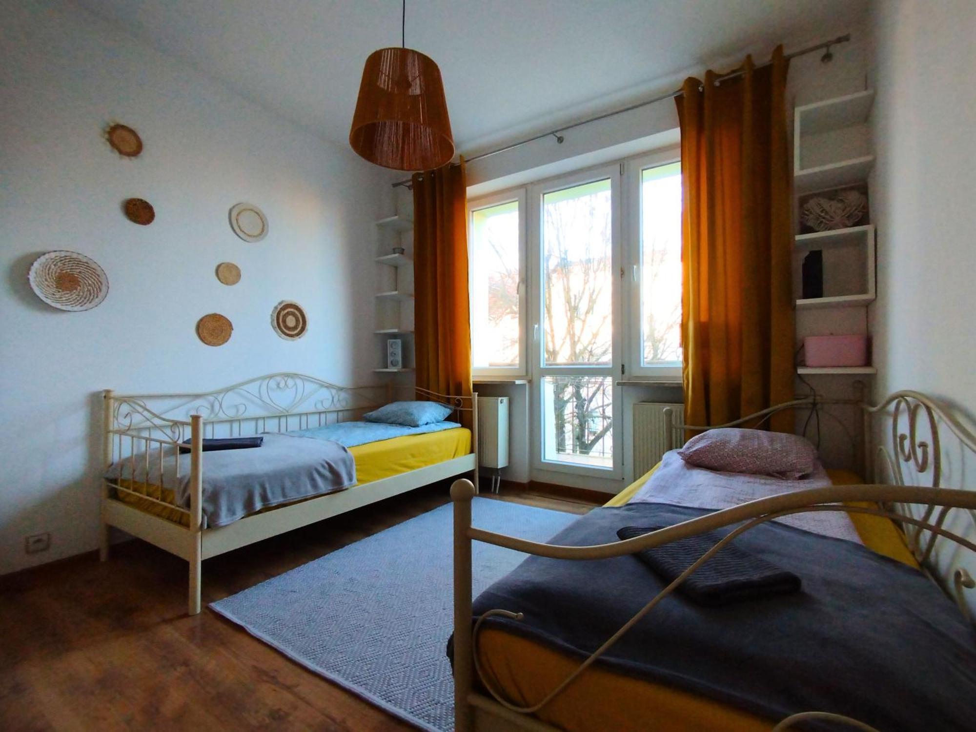 Apartament Z Ogrodem W Sercu Torunia Ngoại thất bức ảnh