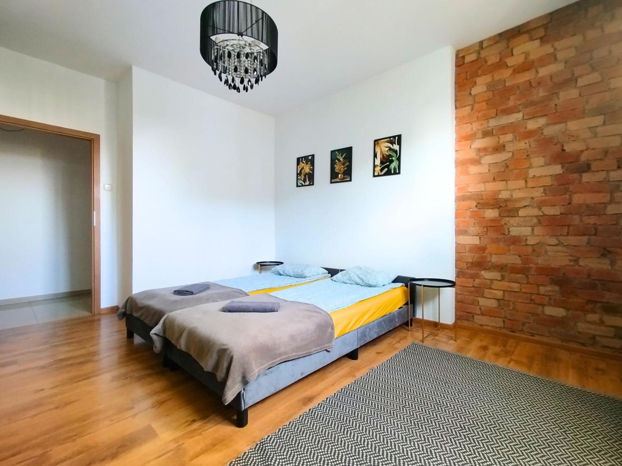 Apartament Z Ogrodem W Sercu Torunia Ngoại thất bức ảnh