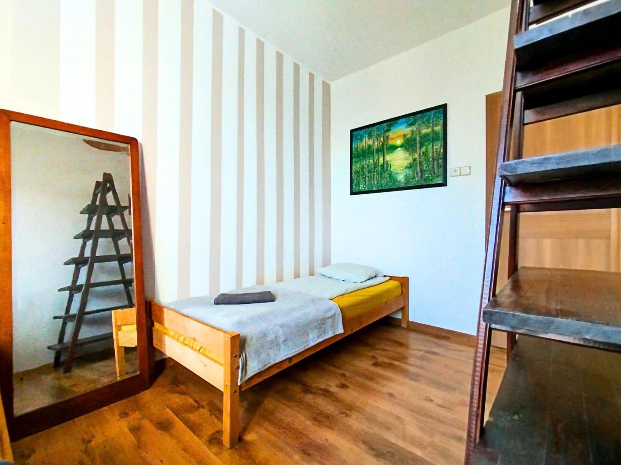 Apartament Z Ogrodem W Sercu Torunia Ngoại thất bức ảnh