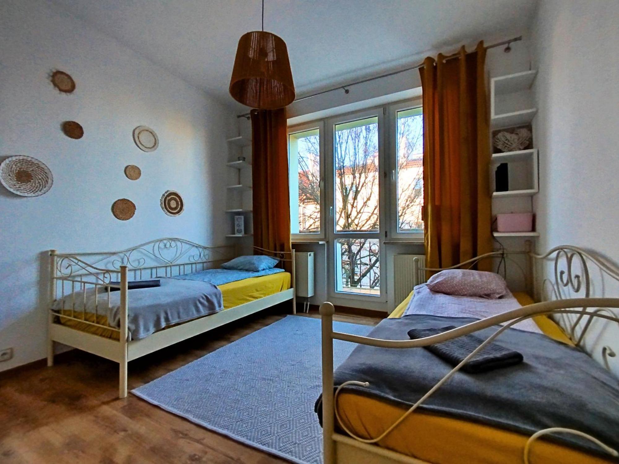 Apartament Z Ogrodem W Sercu Torunia Ngoại thất bức ảnh
